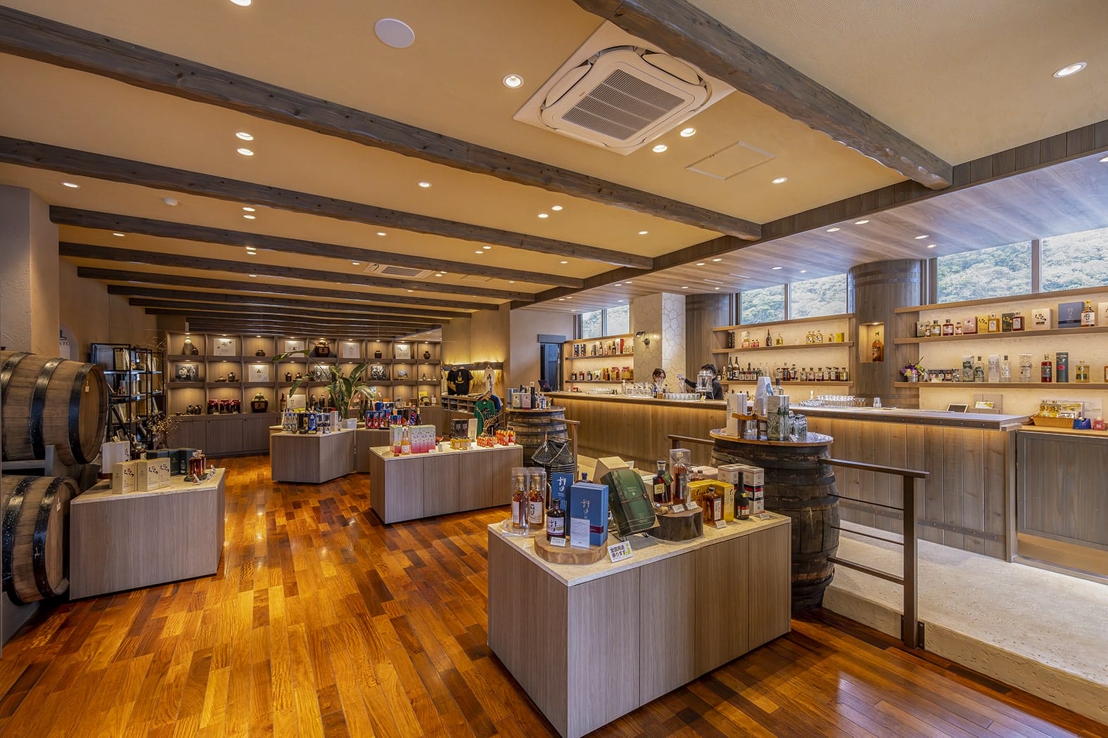 古酒窖商店／藝廊